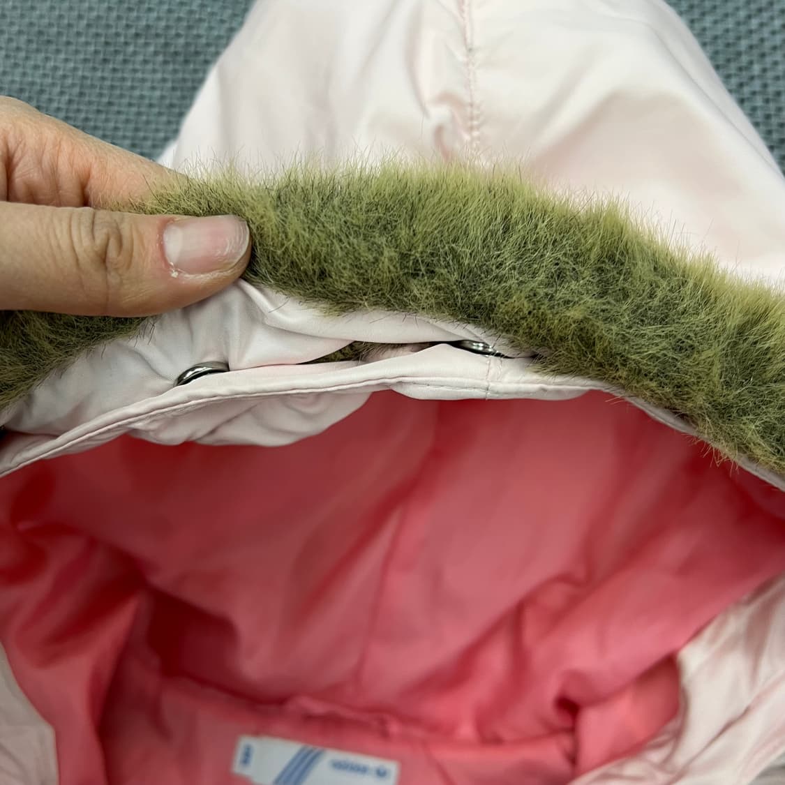 아디다스 딸기우유 후드퍼 패딩 85 상품이미지4