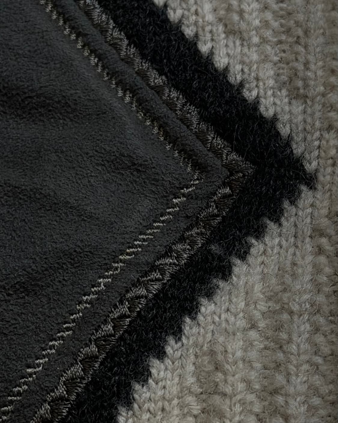 90s Vintage Wool Patchwork Knit Sweater 상품이미지8