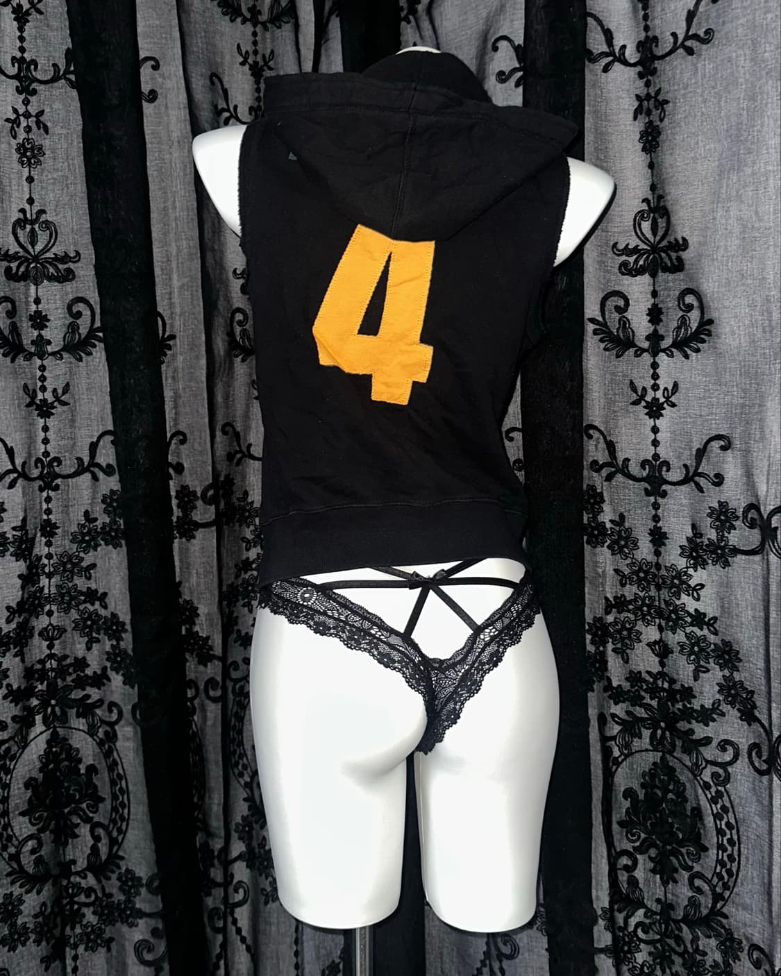 black zip-up sleeveless hoodie 상품이미지4