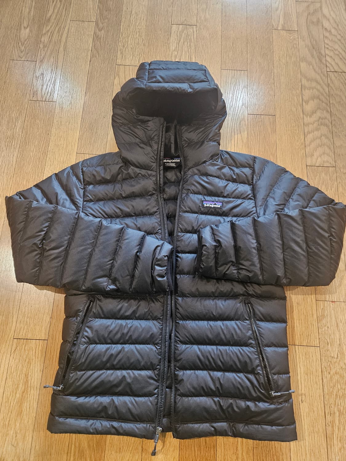 민트급 파타고니아 맨즈 다운 스웨터 경량 패딩 s 95-100 상품이미지1