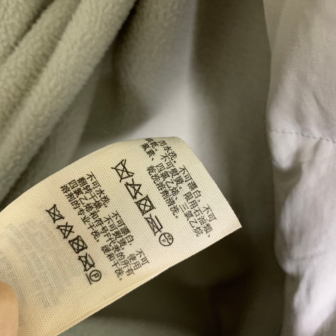 DKNY 빈티지 사선 롱 패딩 그레이 여성 점퍼 상품이미지7