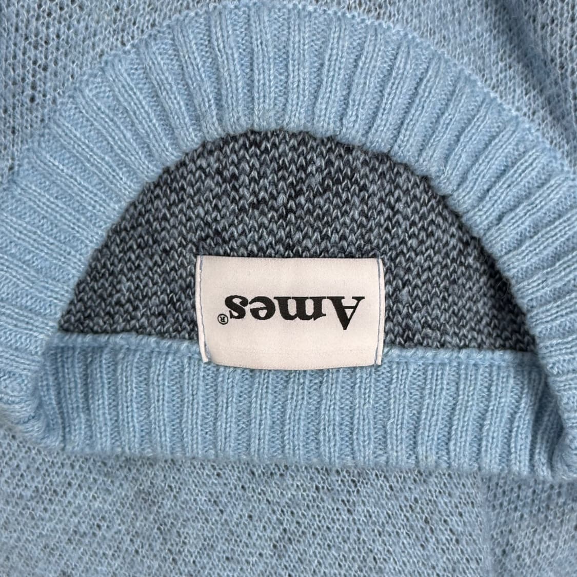 [FREE] Ames 아메스 로고 니트 스웨터 하늘색 상품이미지6