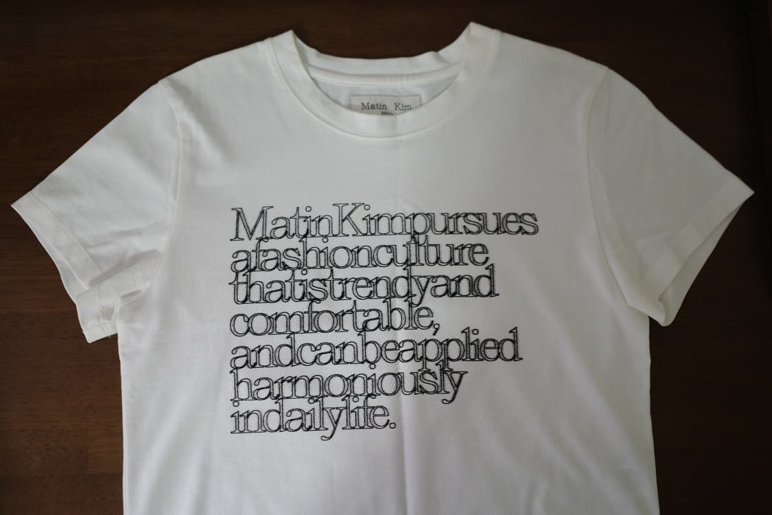 마뗑킴 반팔 THIN TYPO CROP TOP IN WHITE 상품이미지3