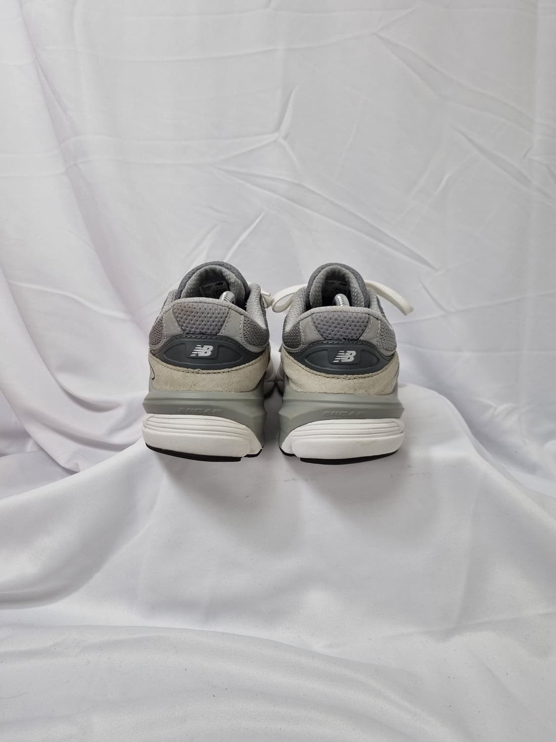 240 뉴발란스 990 v6 USA 그레이 상품이미지2