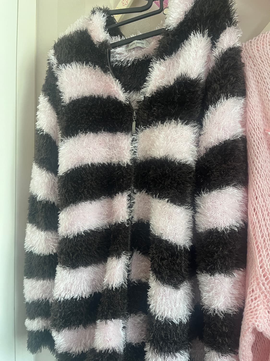 빈티지 딸기초코 후리스퍼후드집업핑크아일렛리본원숄더니트코디세트 상품이미지3