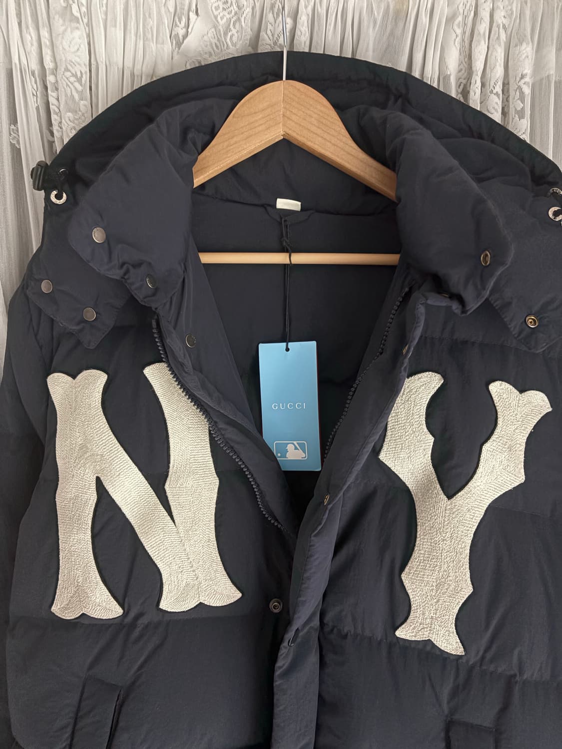 구찌 MLB 콜라보 롱 패딩 상품이미지3