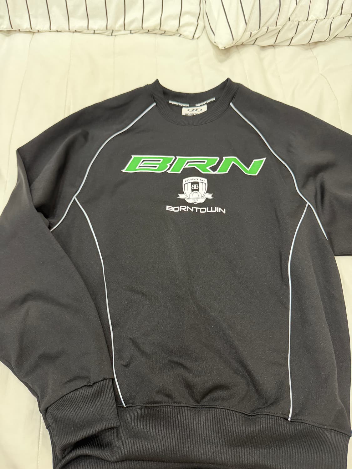 본투윈 레이싱 맨투맨 2사이즈 상품이미지1