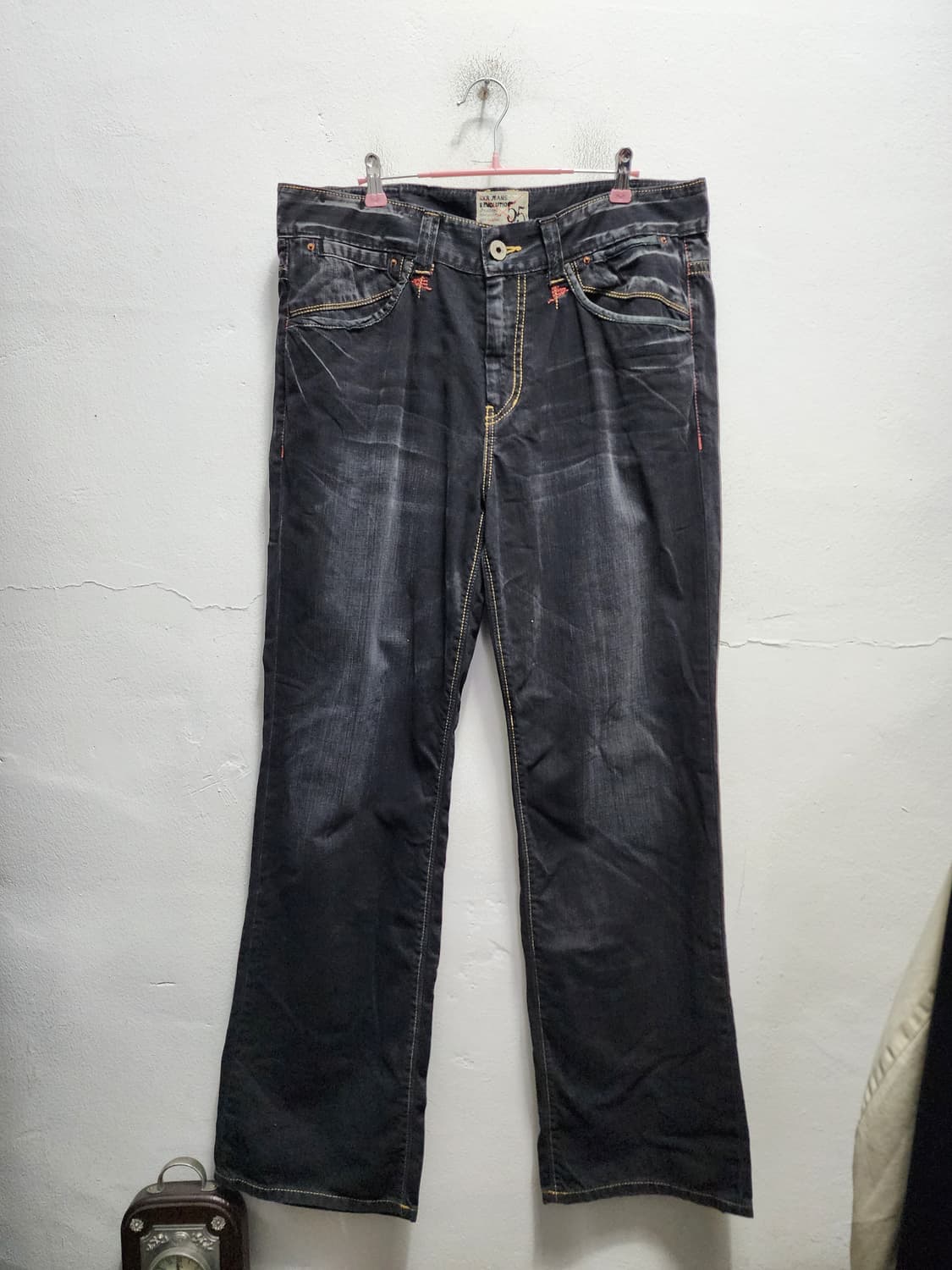 EXR 올드스쿨 가죽벨트고리 레터링 흑청바지 상품이미지5