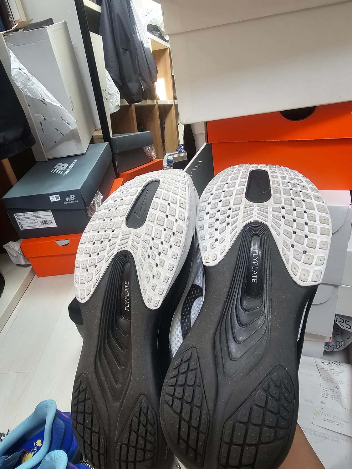 나이키 줌플라이 6 260! 상품이미지2