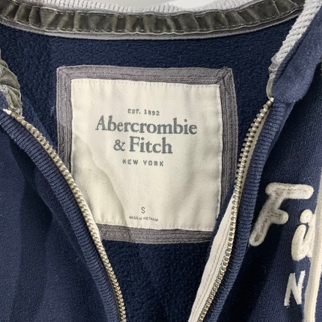 아베크롬비 y2k 와투케 네이비 후드집업 상품이미지7