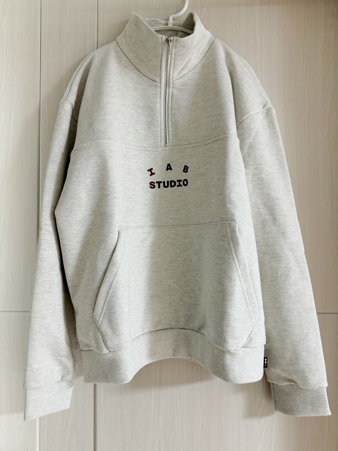 아이앱 반집업 맨투맨 새상품 상품이미지1