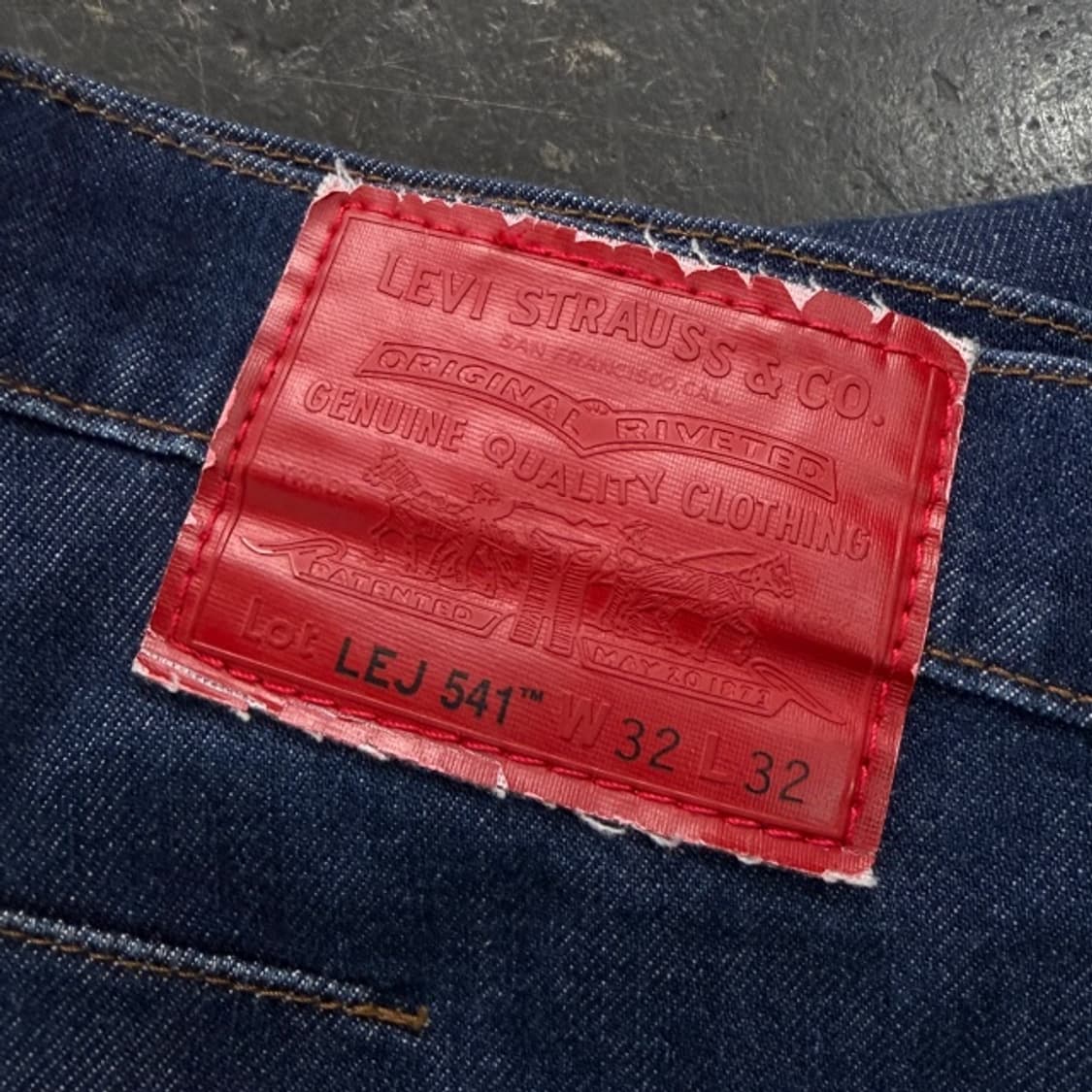 32 리바이스 엔지니어드 청바지  상품이미지6