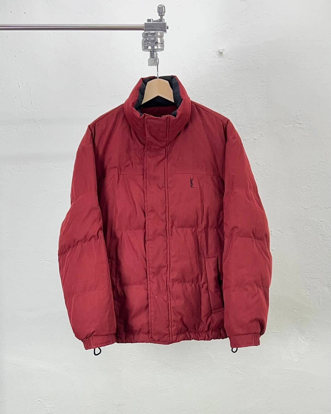 이브 생로랑 뿌르 옴므 버건디 덕 다운 스냅 버튼 패딩 자켓 상품이미지1