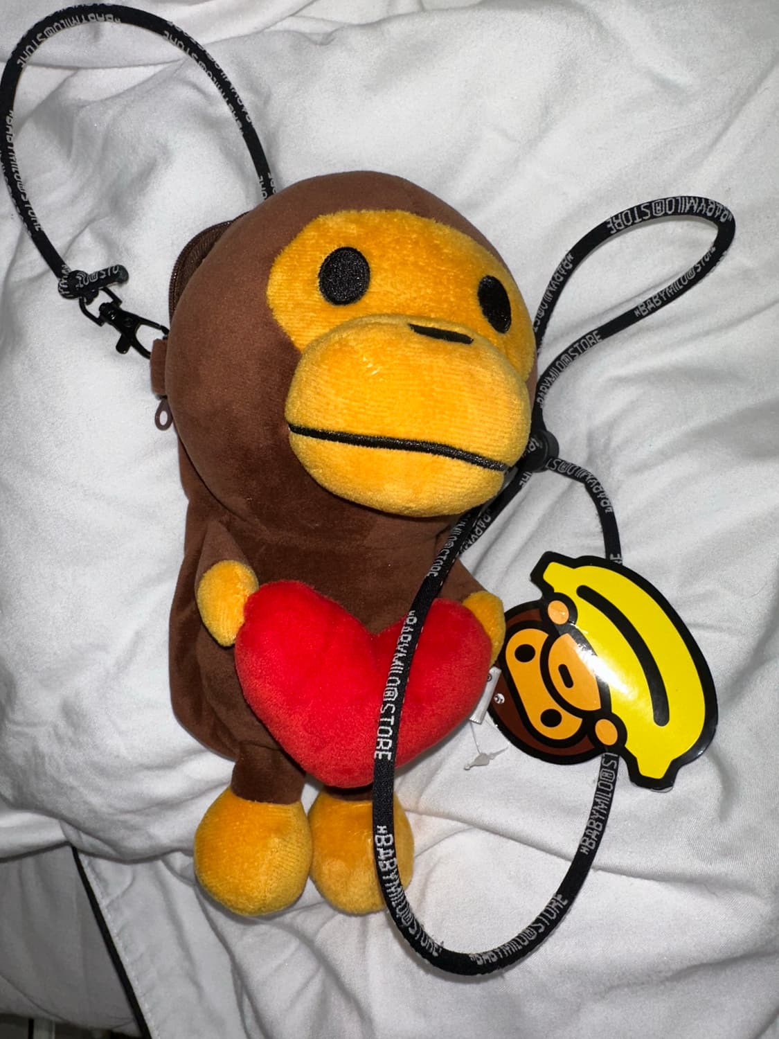 베이프 베이비마일로st 하트크로스백  상품이미지1