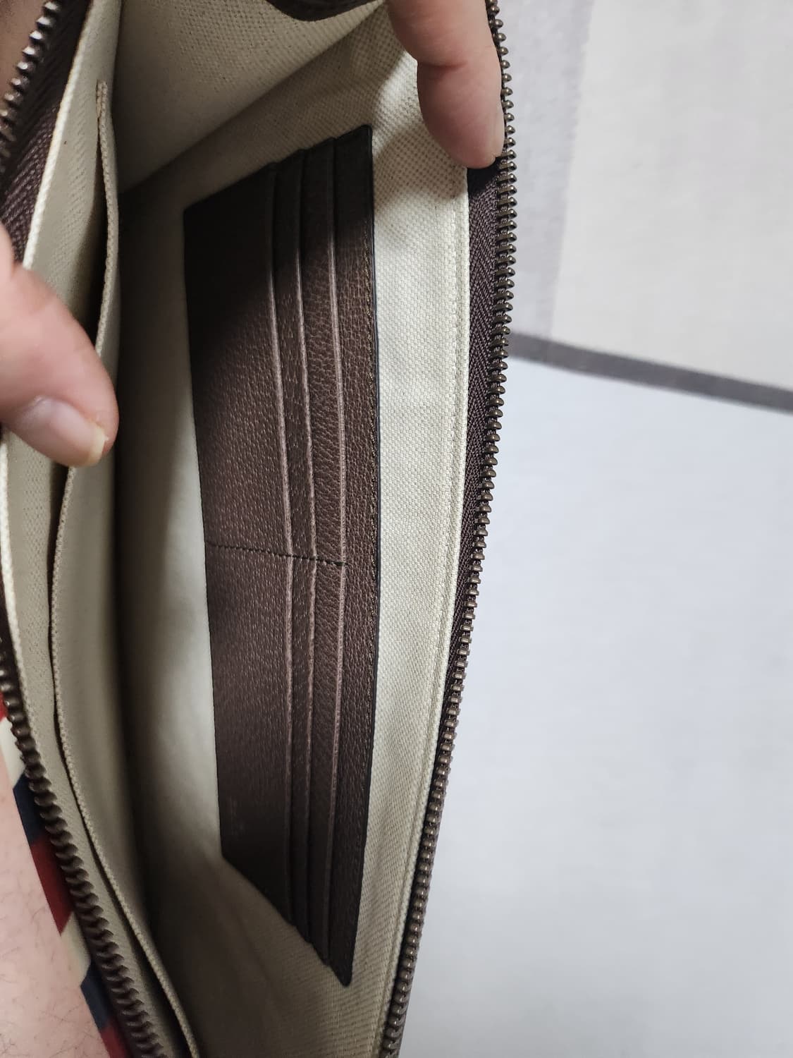 구찌 쿠리에 클러치 상품이미지4