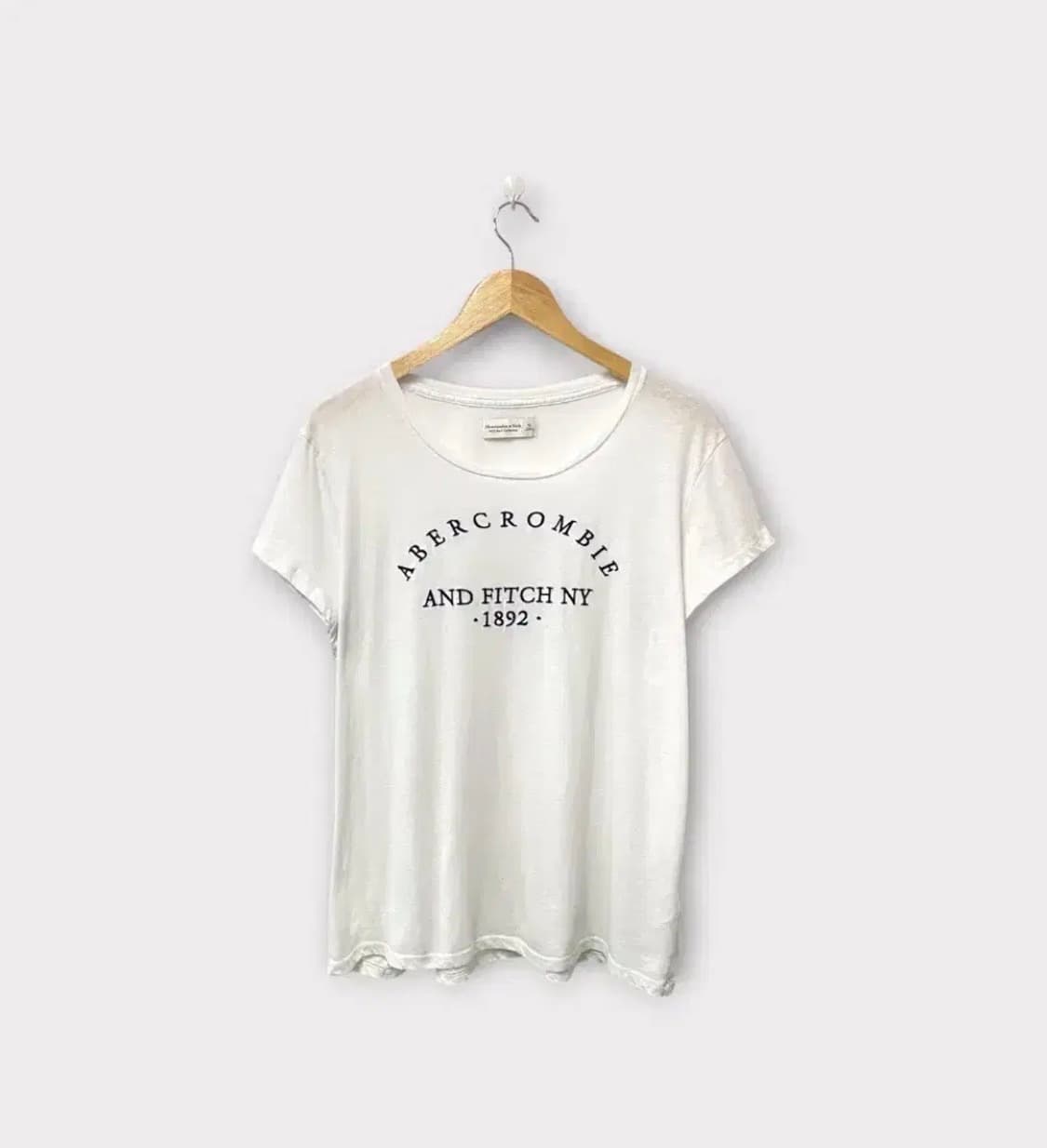 아베크롬비 앤 피치 스펠 로고 빈티지 티셔츠 L-XL 상품이미지1