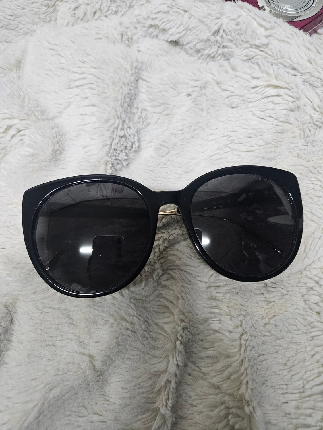 베디베로 선글라스 오버사이즈 상품이미지1