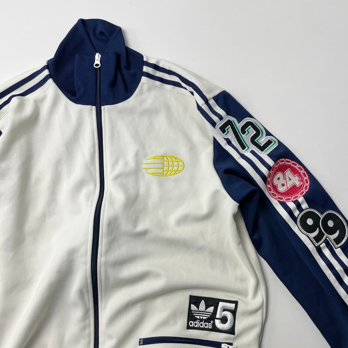 [중고] 아디다스 패치 트랙탑 져지 화이트 110 상품이미지4