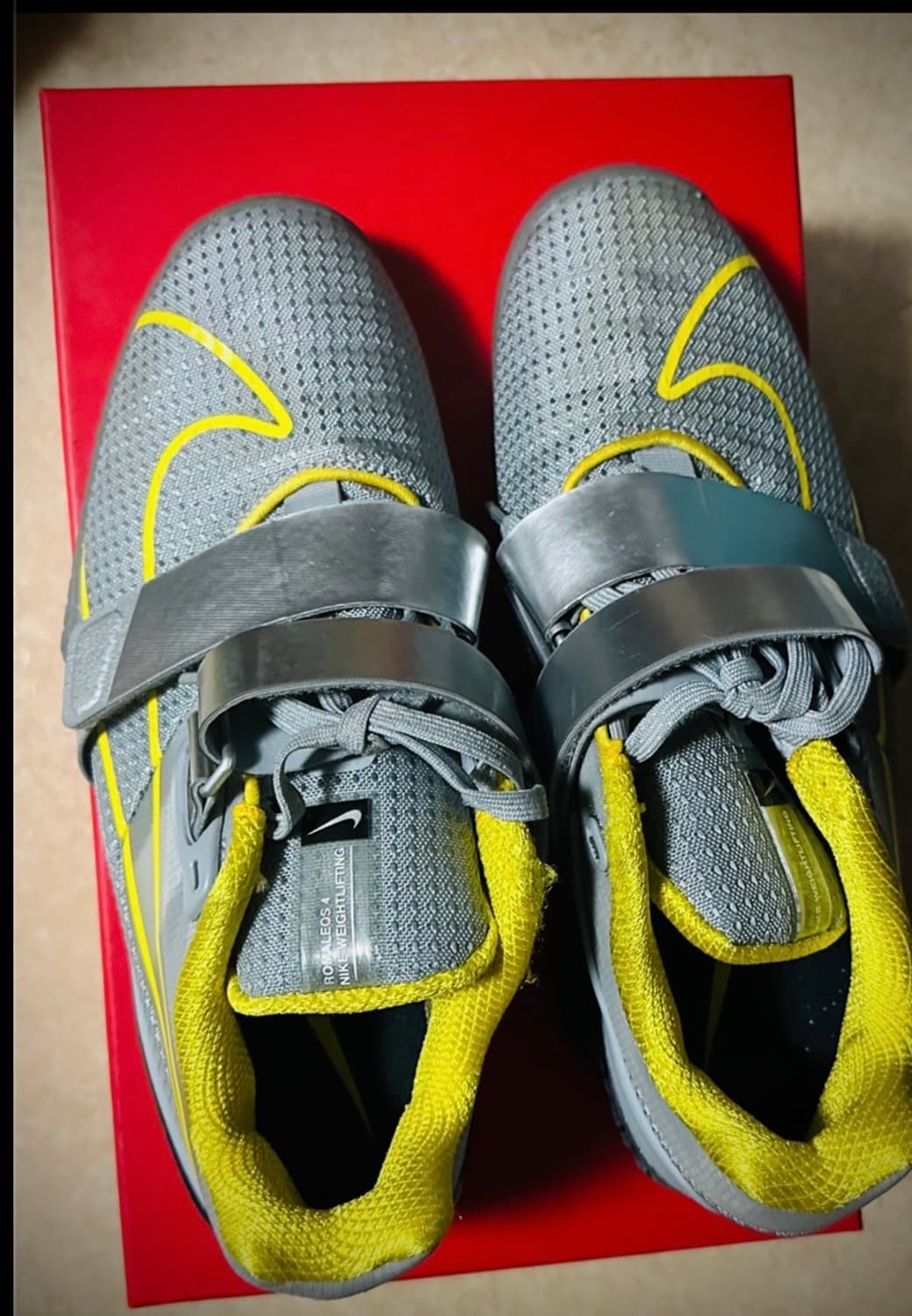 나이키 로말레오 4 울프 그레이 라이트닝 상품이미지1