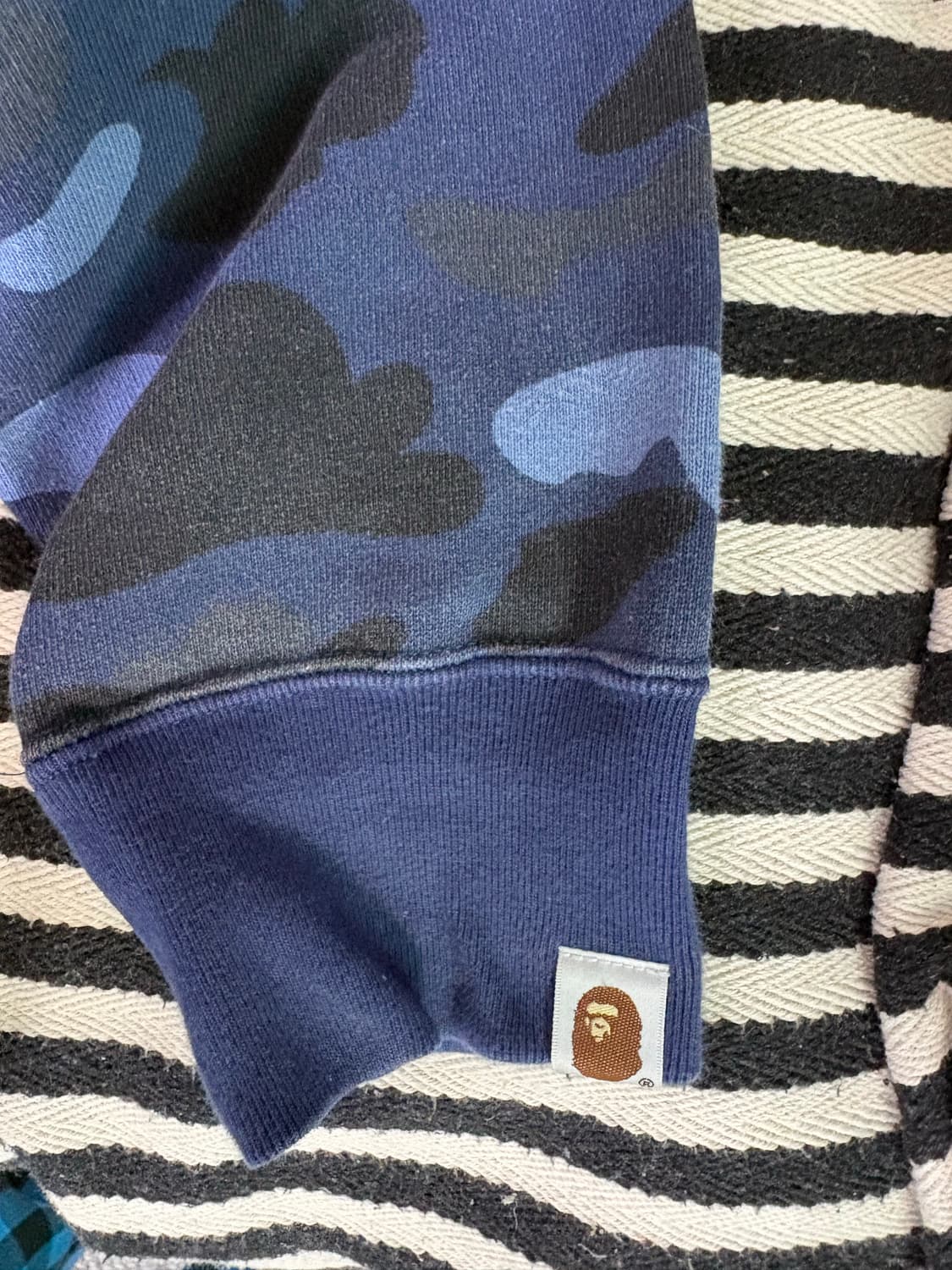 베이프 상품이미지2