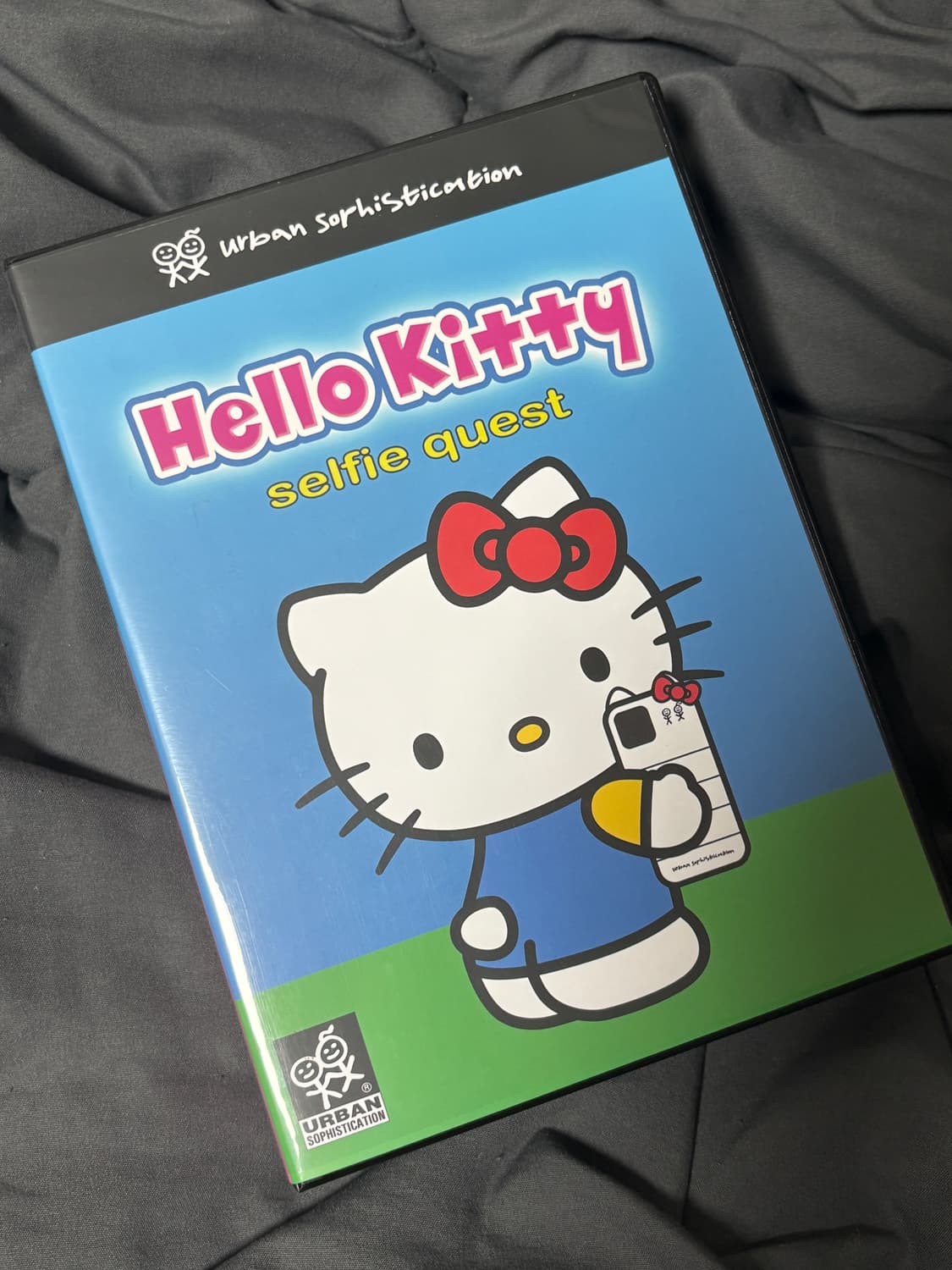 어반소피스티케이션 헬로키티 콜라보 케이스 아이폰 16 상품이미지2