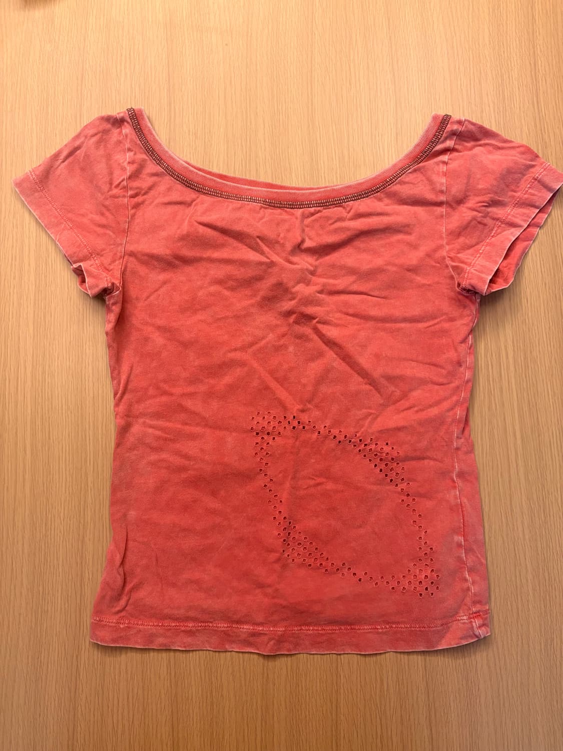 미스치프 블리치드 와이드 넥 티셔츠 블리치드 레드 S 상품이미지2