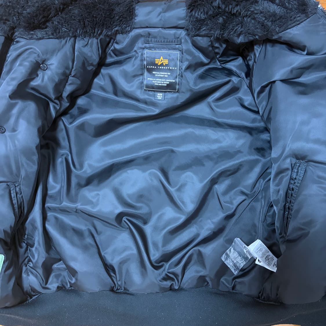 알파인더스트리 N-2B 항공자켓 블랙 /  상품이미지6