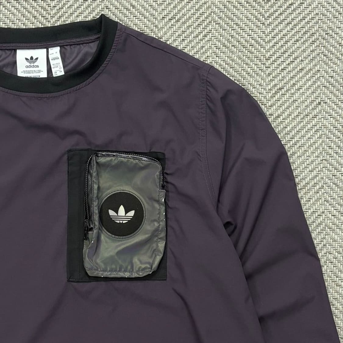 아디다스 홀로그램 포켓 웜업 v2474 상품이미지5