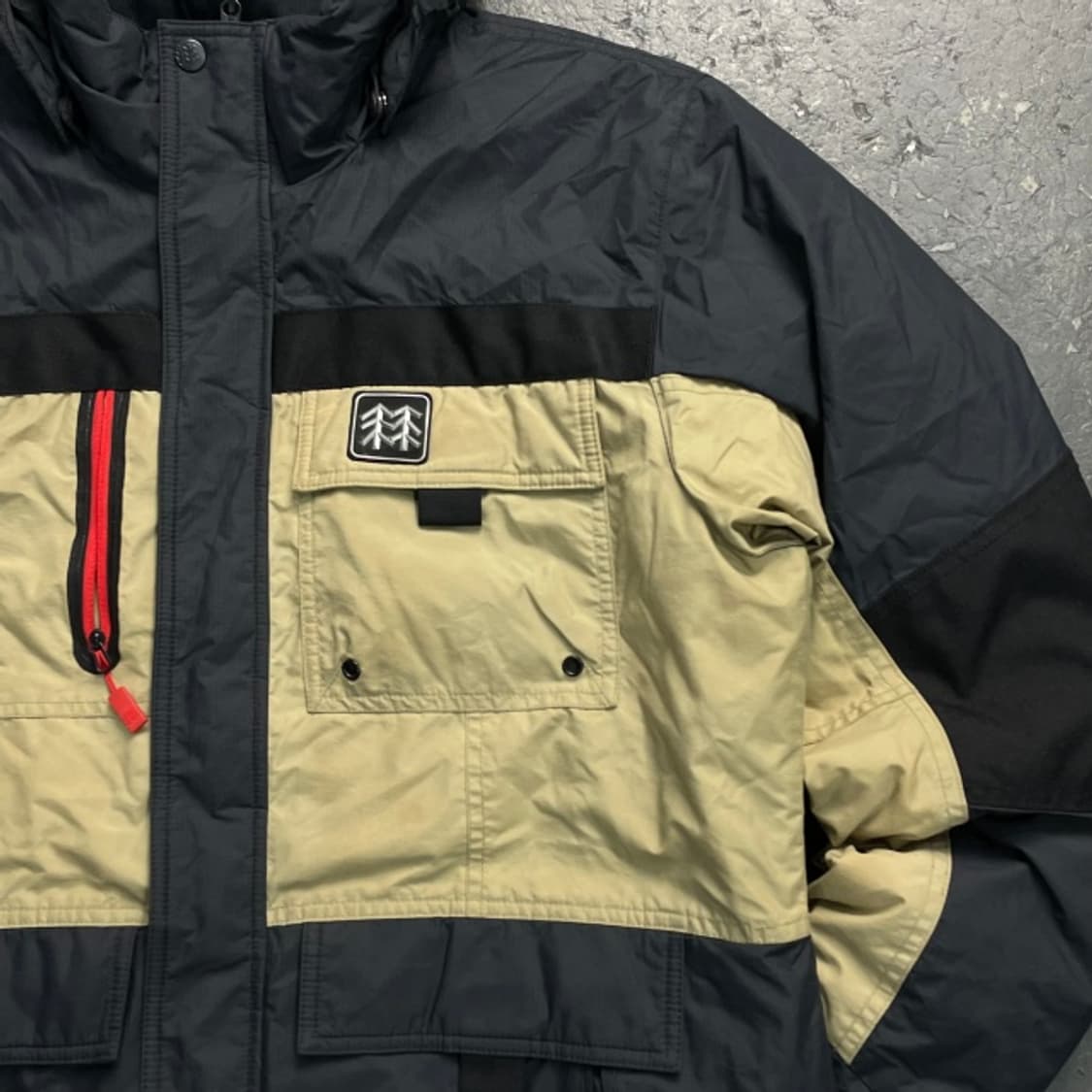 100 코오롱스포츠 안타티카 경량패딩 상품이미지2