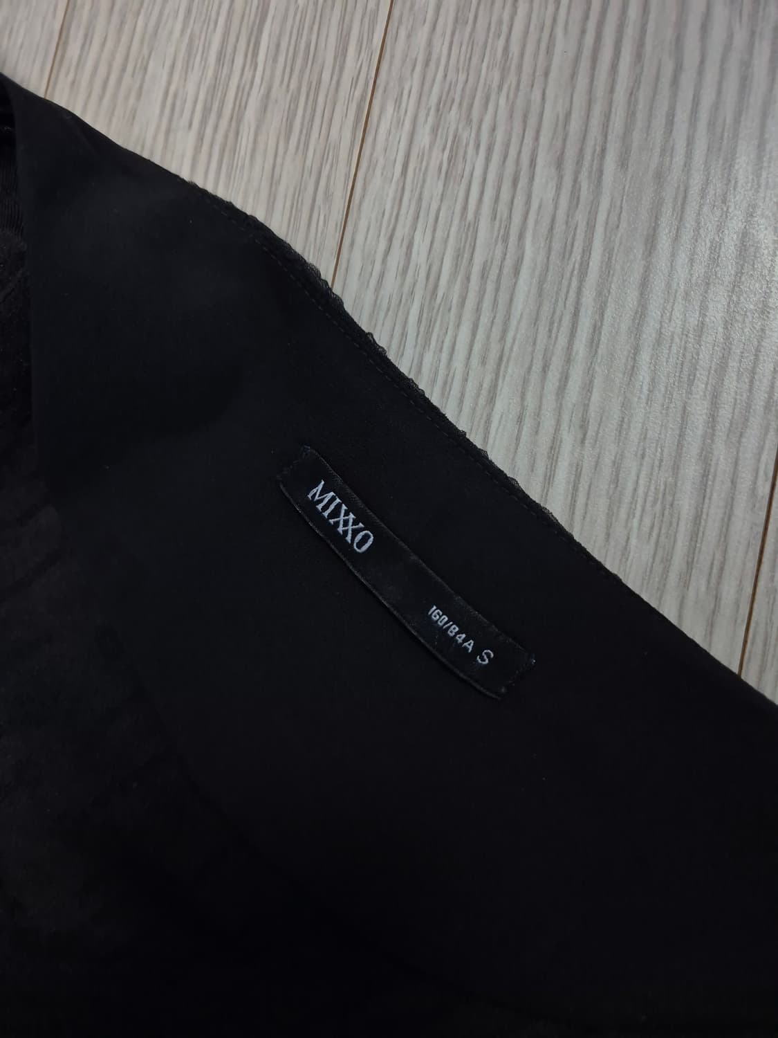 미쏘 스퀘어넥 블라우스 상품이미지5