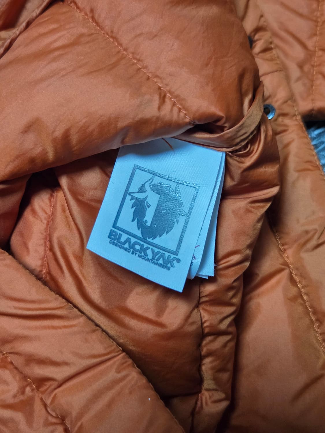 블랙야크 경량 패딩  상품이미지3