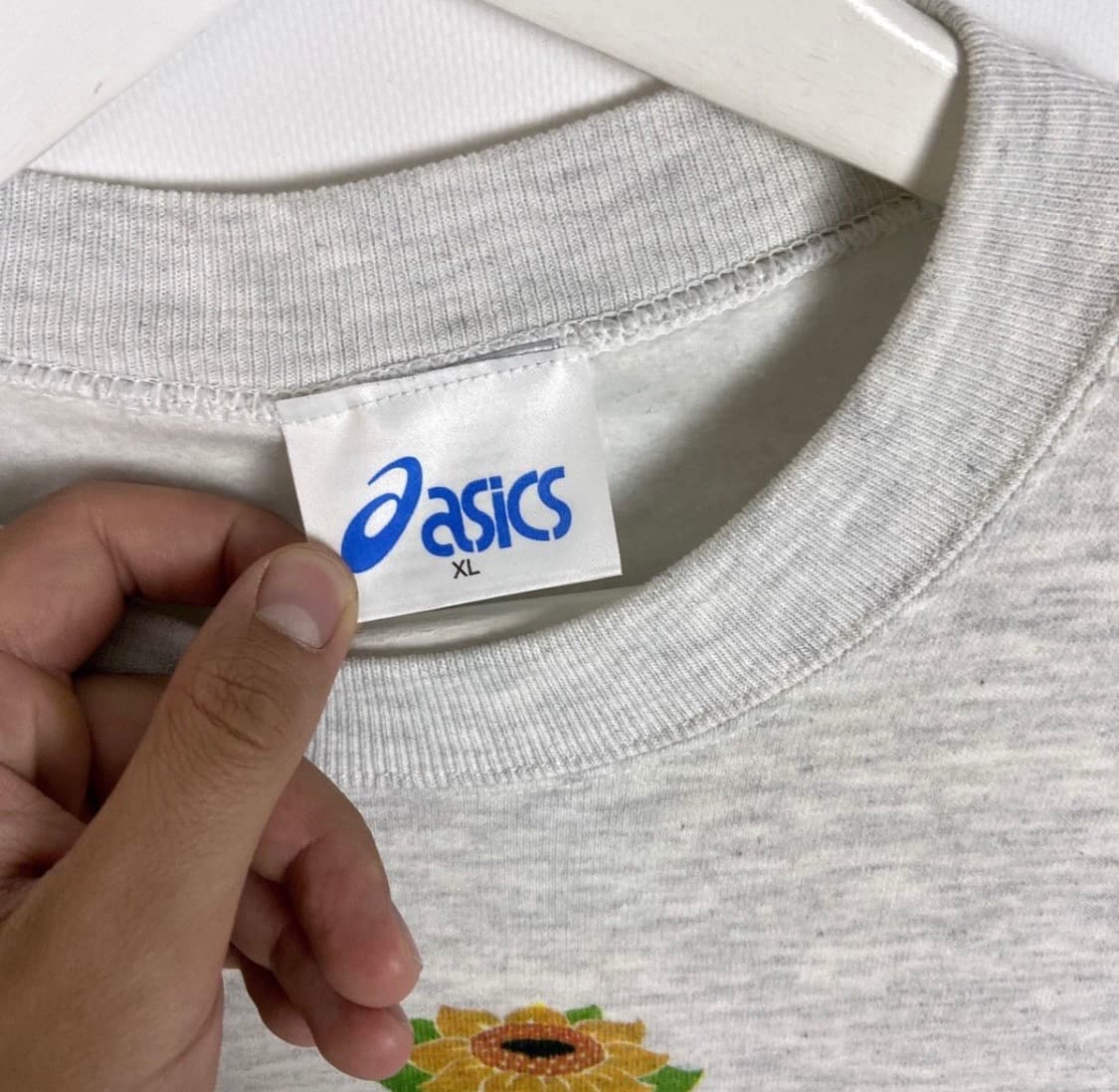 Asics vintage london marathon sweatshirt 상품이미지3