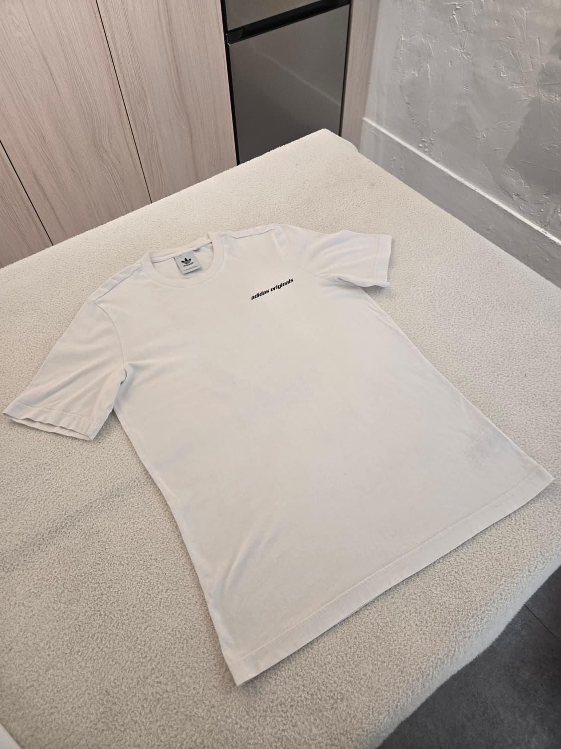아디다스 오리지널 반팔 티셔츠 화이트 후면 포인트 100 상품이미지3