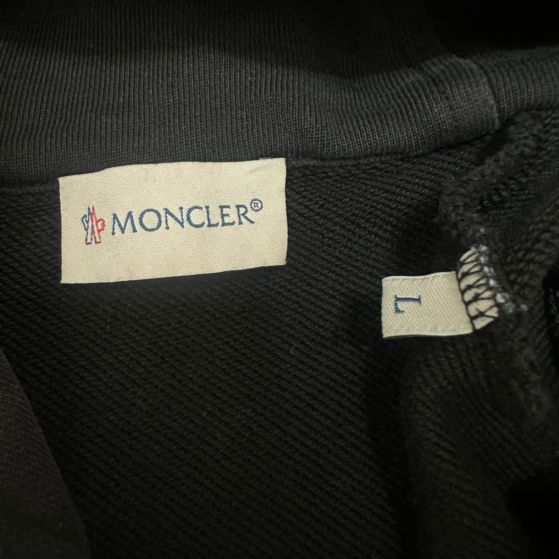 몽클레어 트리플로고 블랙 후드집업 상품이미지4