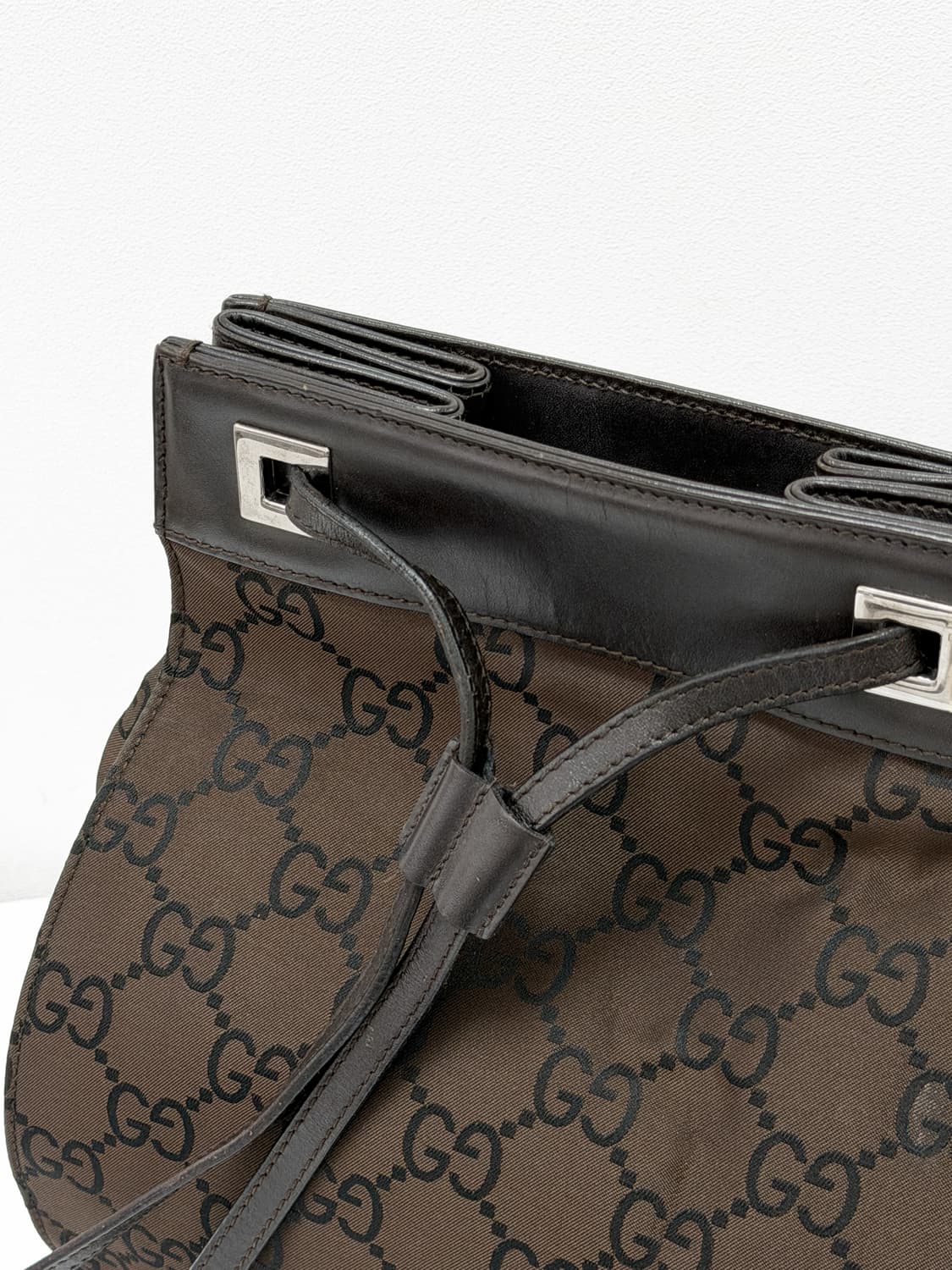 구찌 GG 나일론 레더 트리밍 원 숄더 백팩 상품이미지7