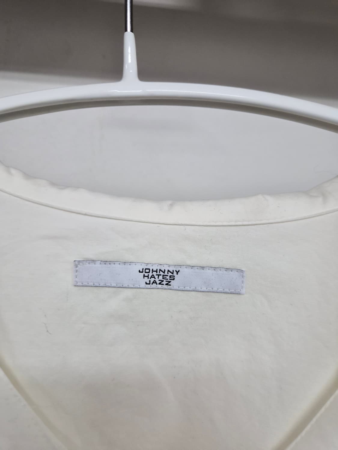 쟈니헤잇재즈 프릴 블라우스. jsnewyork 커브드벨트 팬츠 상품이미지6