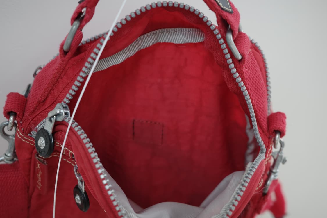 Kipling red cross bag 상품이미지6