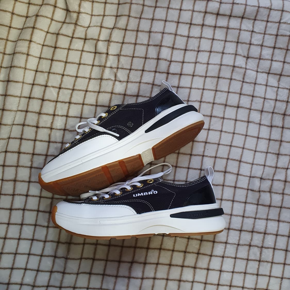 1216) 엄브로 토비 스니커즈 상품이미지2