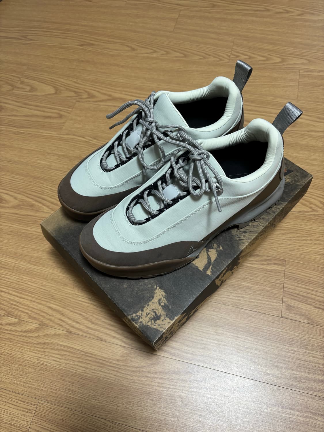 로아 친지노 CINGINO 41사이즈 상품이미지1