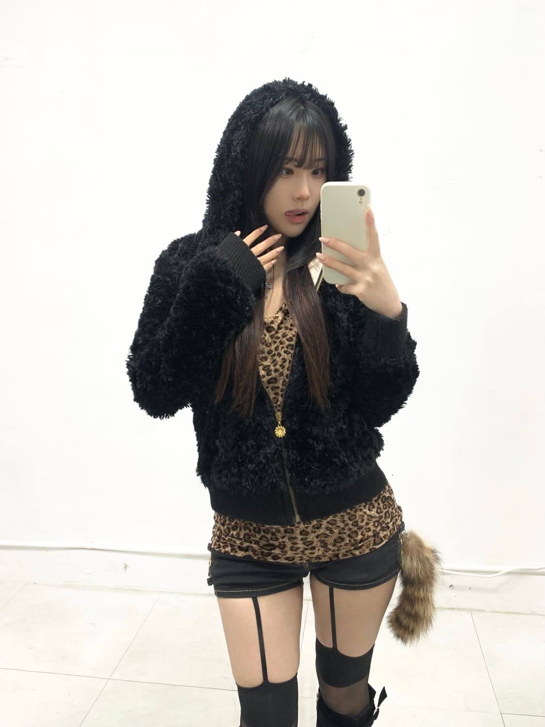 [SKINNY LIP] 갸루 플러피 퍼 후드집업 상품이미지3