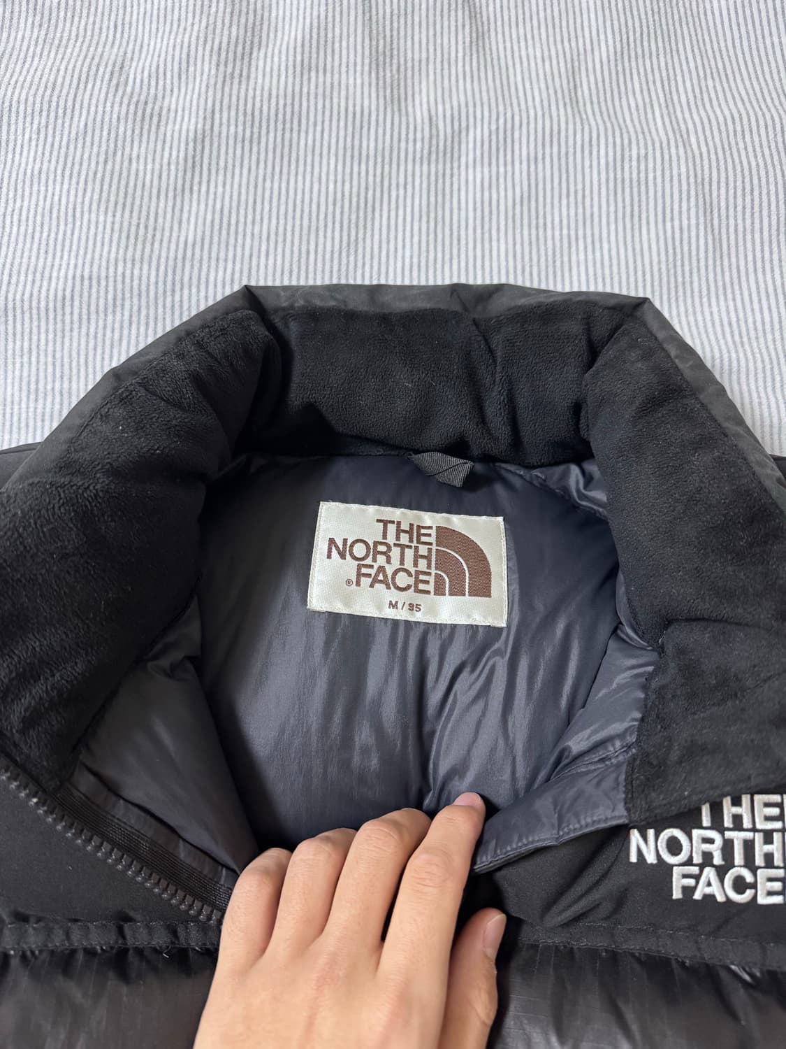노스페이스 화이트 라벨 노벨티 눕시 다운 자켓 블랙 상품이미지6
