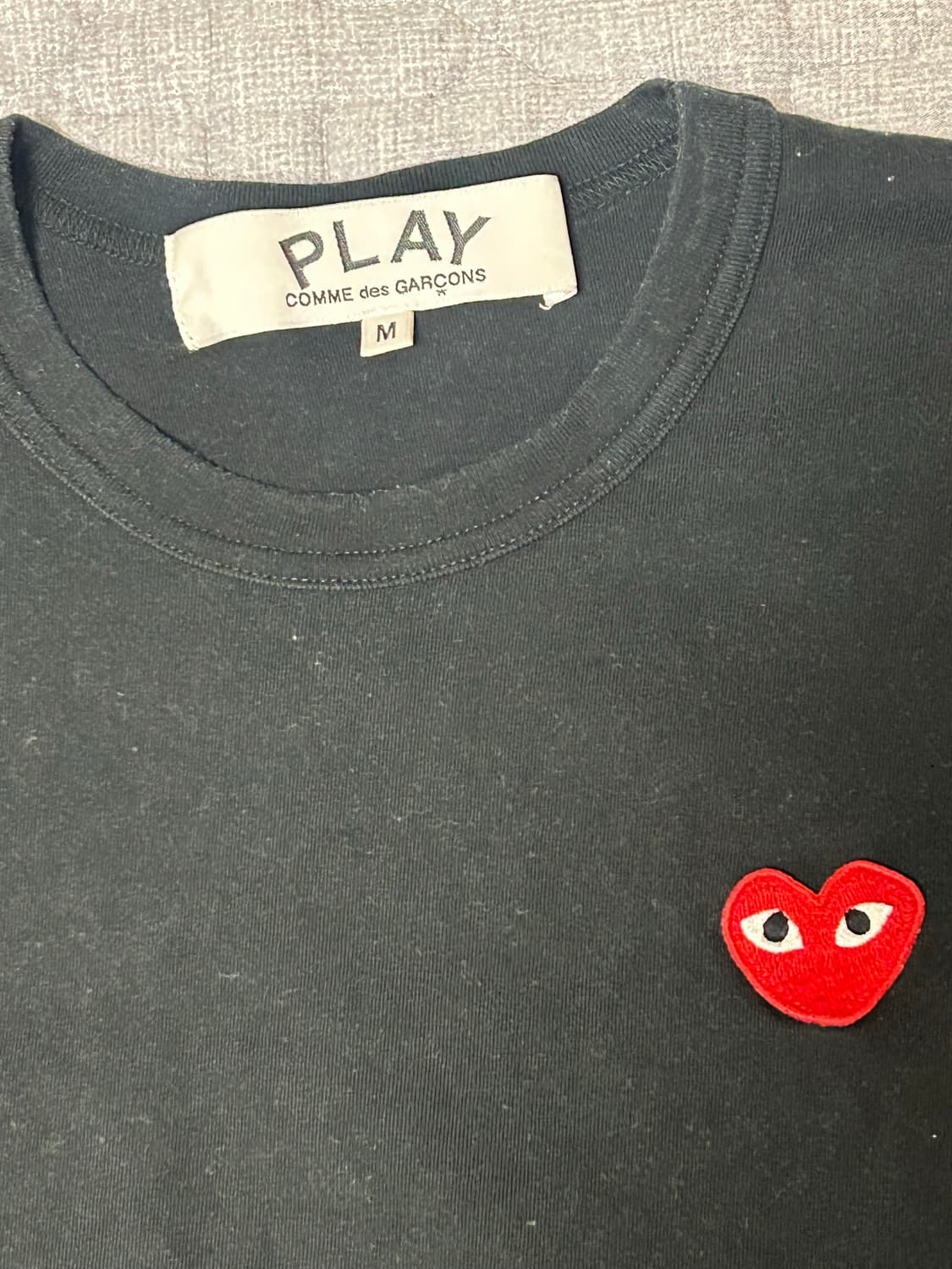 꼼데가르송 PLAY 반팔 티셔츠 M 상품이미지1