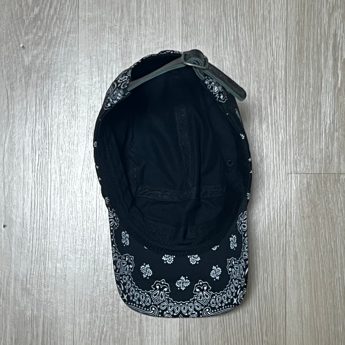 슈프림 페이즐리 반다나 캠프캡 블랙 상품이미지2