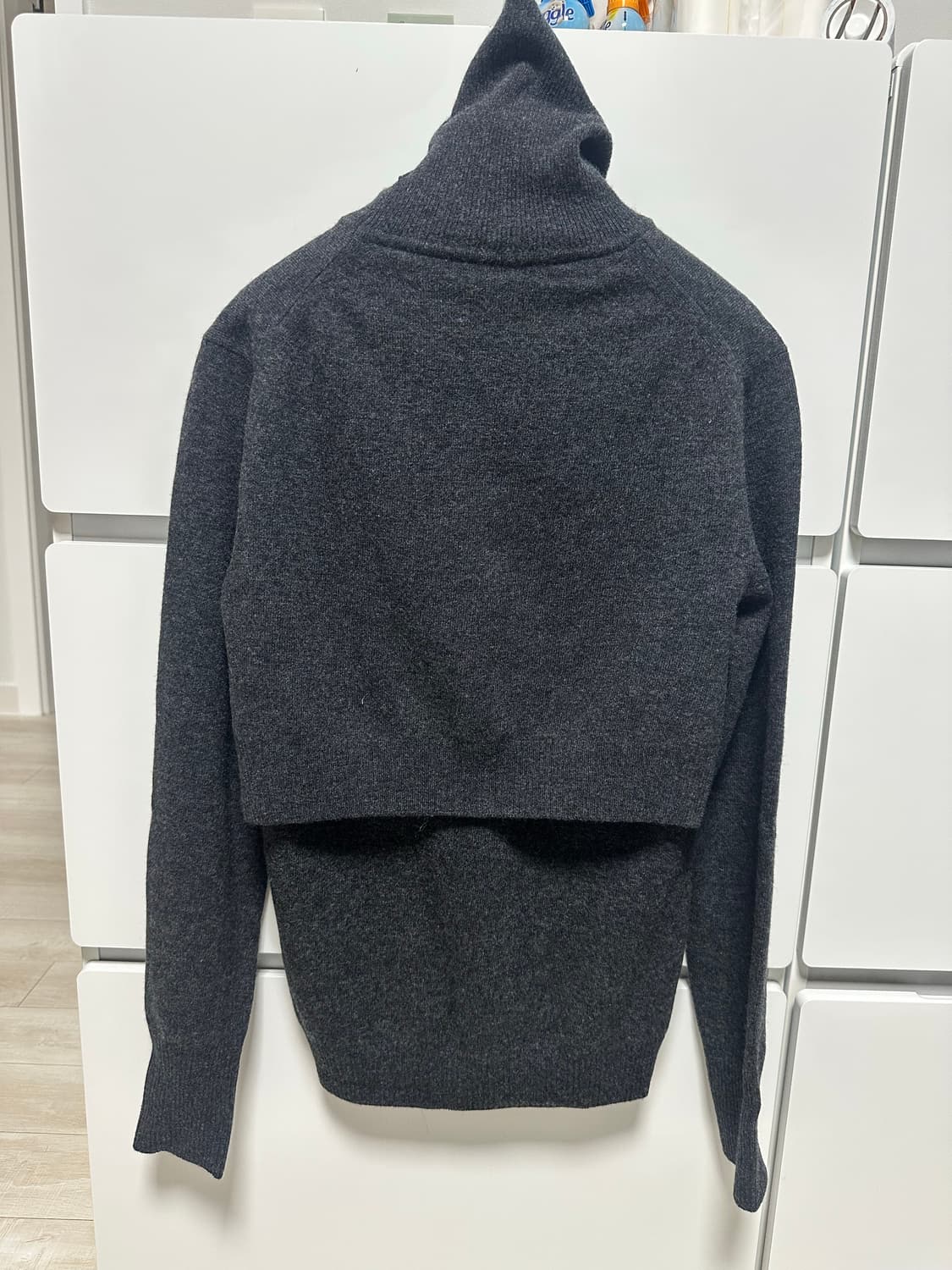 준지 니트목폴라 36사이즈 차콜 1회착 상품이미지2