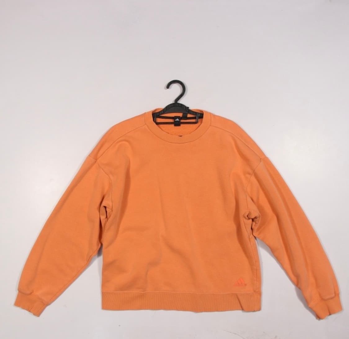 아디다스 백프린팅 스웻 맨투맨 공용 상품이미지2