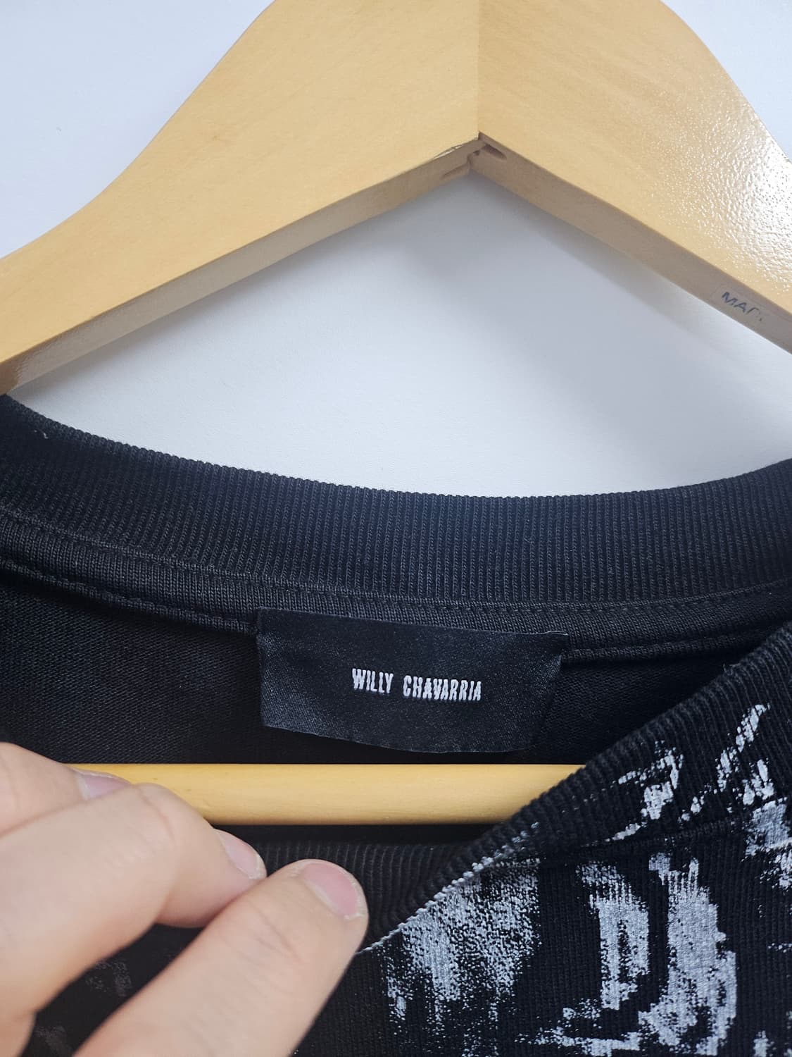 [L]윌리 차바리아 반팔 티셔츠 상품이미지2