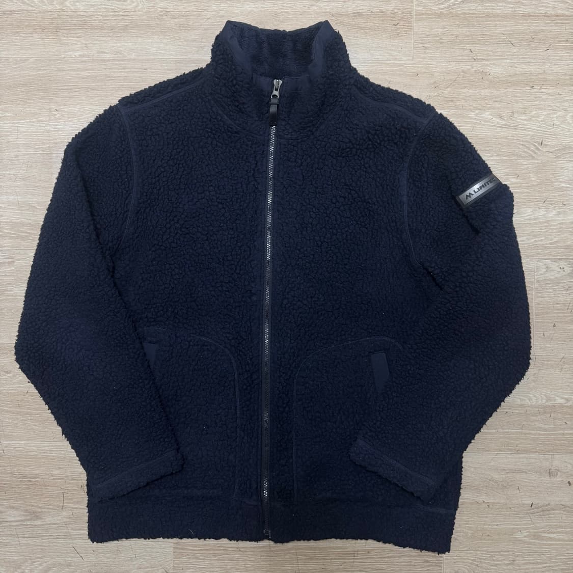 엠리밋 와펜 후리스 점퍼 상품이미지1