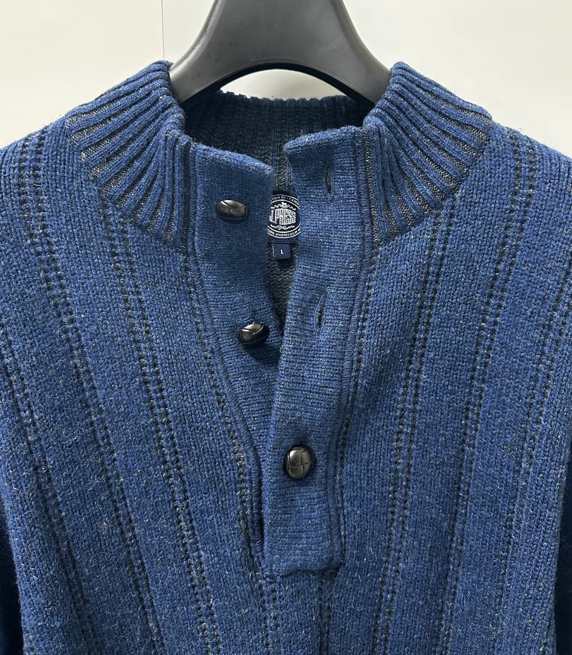 제이프레스 남성 L사이즈 버튼넥 니트 상품이미지3