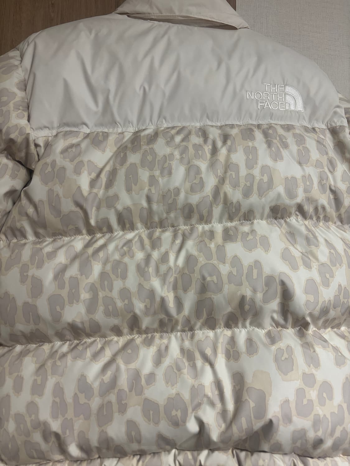 노스페이스 1996 레트로 눕시 레오파드 새상품 상품이미지2