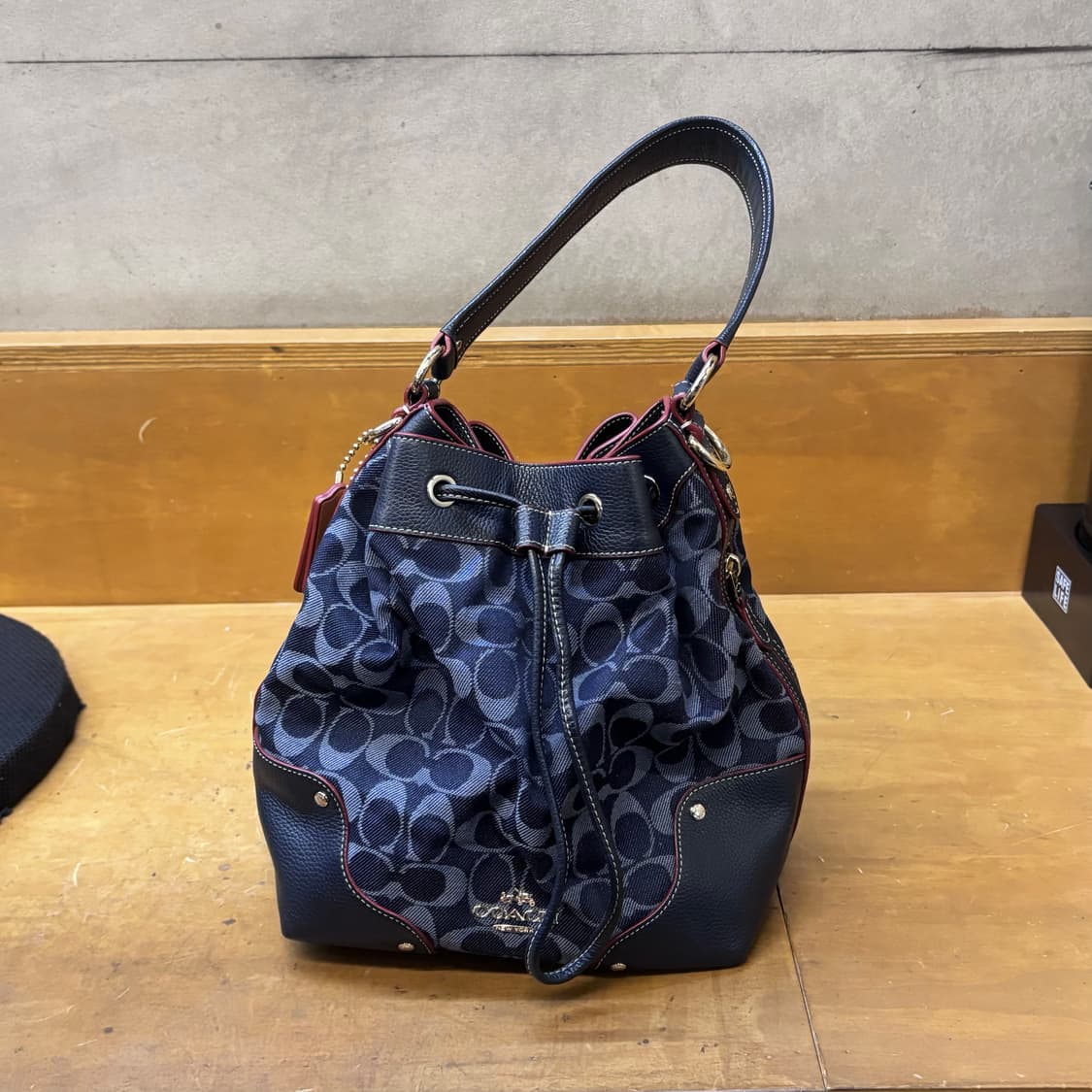 코치 데님 y2k 숄더백 상품이미지2